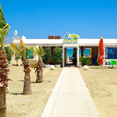 Cozy Holiday Flat In Near Foinikoudes Larnaca